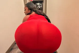 JUST VISITING ⏰ AVAILABLE NOW ... - Image 3