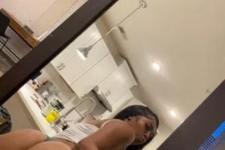 😽Sexy Brown Stallion😻Wet Tight... - Image 2