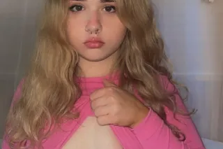 HORNY FANCY GIRL🤍 GFE 😋CREAMPI... - Image 2