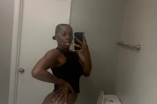 Sweet, Seductive, and Worth Every Second.CUM INTO MY CREAMY WET CASTLE🏰AND MEET THE REAL BEAUTY😍 - Image 5