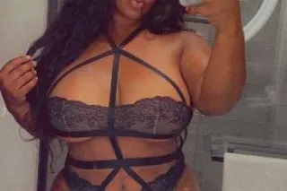 american black indian NIIJI (google it) 🇺🇸. YUNG GUYS ONLY guys 25 N UNDER. text photo UR HOUSE OR MOBILE FUN in the huge suv - Image 4